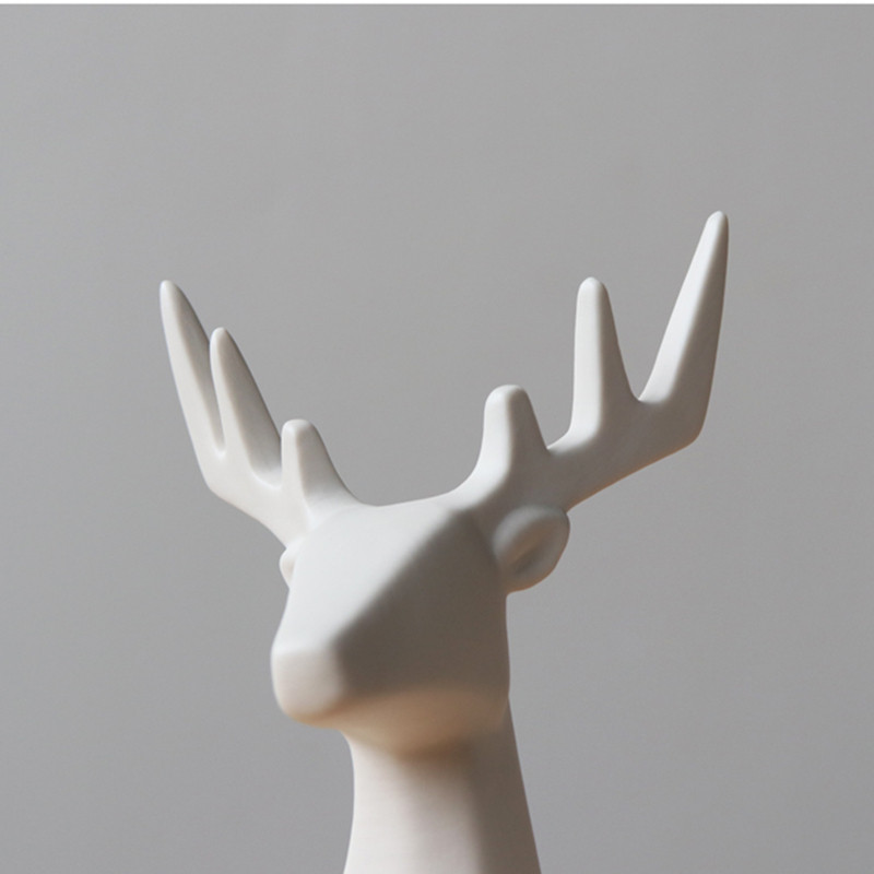 Christmas Reindeer Figurines Ceramic Deer Statues Elk Sculpture Deer Ornaments for Living Room TV Cabinet Wine Cabinet Home Decor White